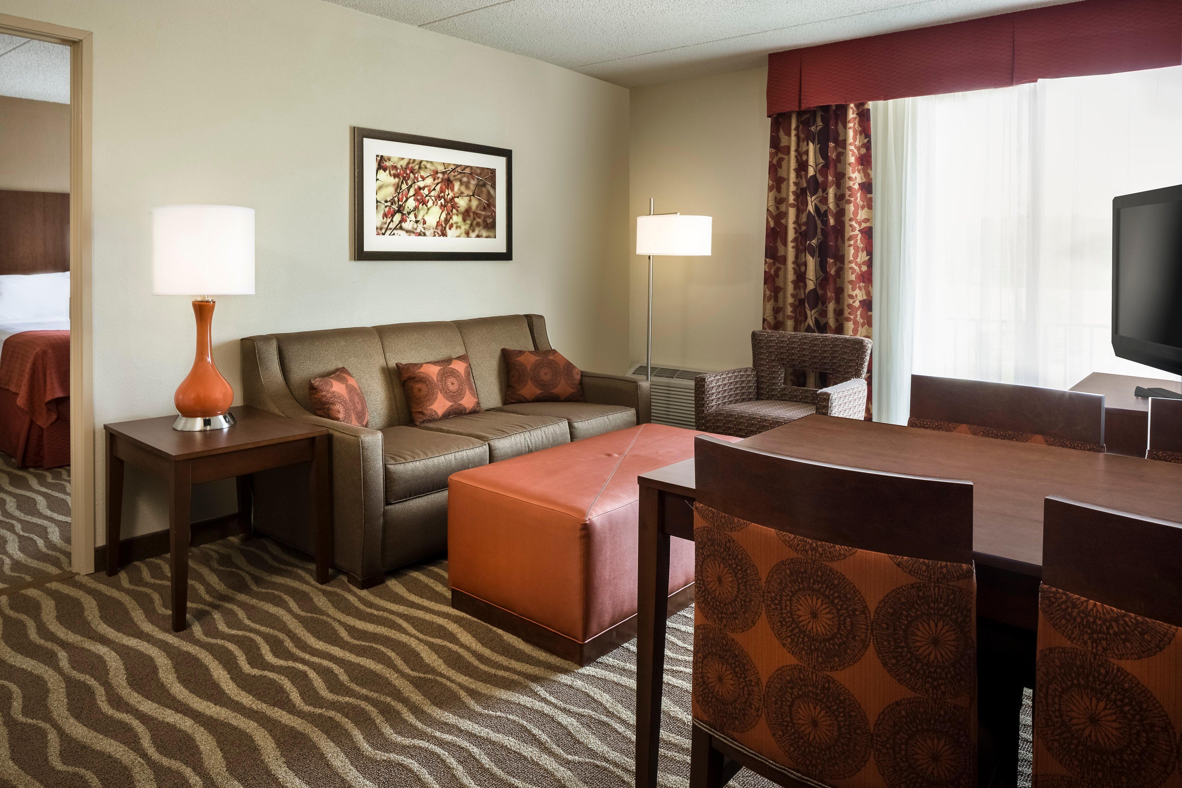 Holiday Inn Hotel & Suites Des Moines-Northwest By Ihg Urbandale Exterior foto