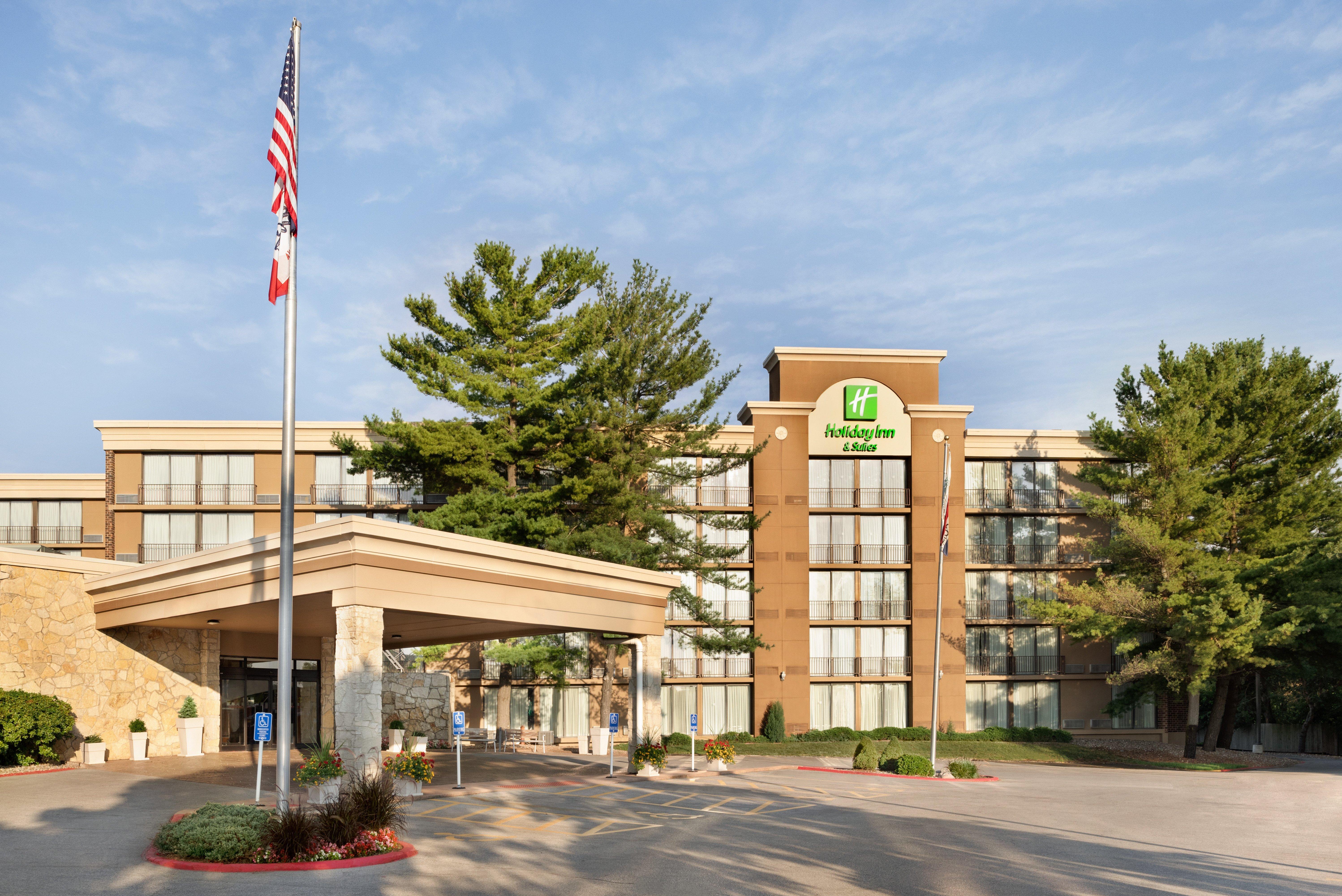 Holiday Inn Hotel & Suites Des Moines-Northwest By Ihg Urbandale Exterior foto